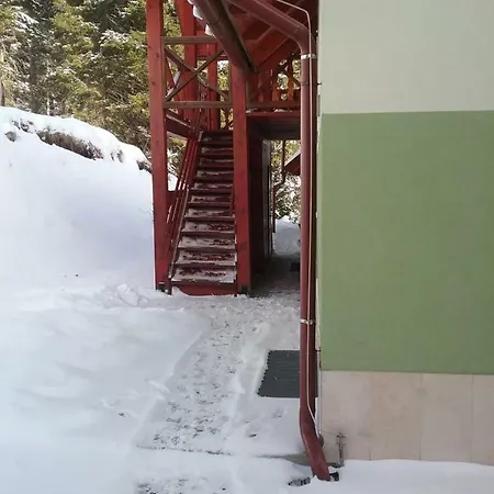 Hudinja 111 * Vitanje