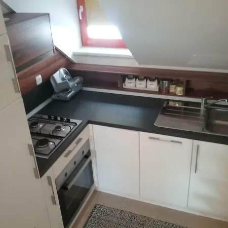 Hotel Hudinja 111 3*