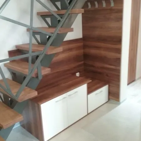 Hudinja 111 Lejlighed *