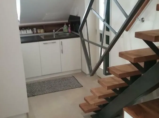 Hudinja 111 * Vitanje